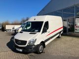 Mercedes-Benz Sprinter bei Gebrauchtwagen.expert - Abbildung (3 / 15) Mercedes-Benz Sprinter bei Gebrauchtwagen.expert - Abbildung (3 / 15)