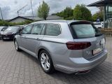 VW Passat bei Gebrauchtwagen.expert - Abbildung (4 / 15) VW Passat bei Gebrauchtwagen.expert - Abbildung (4 / 15)