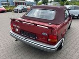 Ford Escort bei Gebrauchtwagen.expert - Abbildung (12 / 13) Ford Escort bei Gebrauchtwagen.expert - Abbildung (12 / 13)