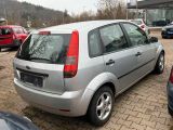 Ford Fiesta bei Gebrauchtwagen.expert - Abbildung (6 / 9)