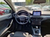 Ford Focus Turnier bei Gebrauchtwagen.expert - Abbildung (11 / 15)