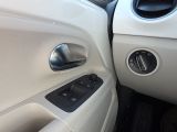 VW Up bei Gebrauchtwagen.expert - Abbildung (15 / 15) VW Up bei Gebrauchtwagen.expert - Abbildung (15 / 15)