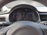Kia Stonic bei Gebrauchtwagen.expert - Abbildung (8 / 15)
