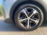 Peugeot BlueHDi 180 Allure Pack Automatik bei Gebrauchtwagen.expert - Abbildung (9 / 15)