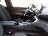 Peugeot 3008 bei Gebrauchtwagen.expert - Abbildung (13 / 15) Peugeot 3008 bei Gebrauchtwagen.expert - Abbildung (13 / 15)