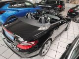 Mercedes-Benz SLK-Klasse bei Gebrauchtwagen.expert - Abbildung (4 / 15) Mercedes-Benz SLK-Klasse bei Gebrauchtwagen.expert - Abbildung (4 / 15)