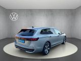 VW Passat bei Gebrauchtwagen.expert - Abbildung (10 / 15) VW Passat bei Gebrauchtwagen.expert - Abbildung (10 / 15)