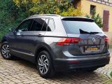 VW Tiguan bei Gebrauchtwagen.expert - Abbildung (4 / 15)