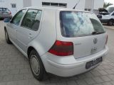 VW Golf bei Gebrauchtwagen.expert - Abbildung (6 / 13)