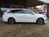Kia Ceed bei Gebrauchtwagen.expert - Abbildung (4 / 15)