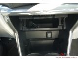 Honda CR-Z bei Gebrauchtwagen.expert - Abbildung (12 / 15)