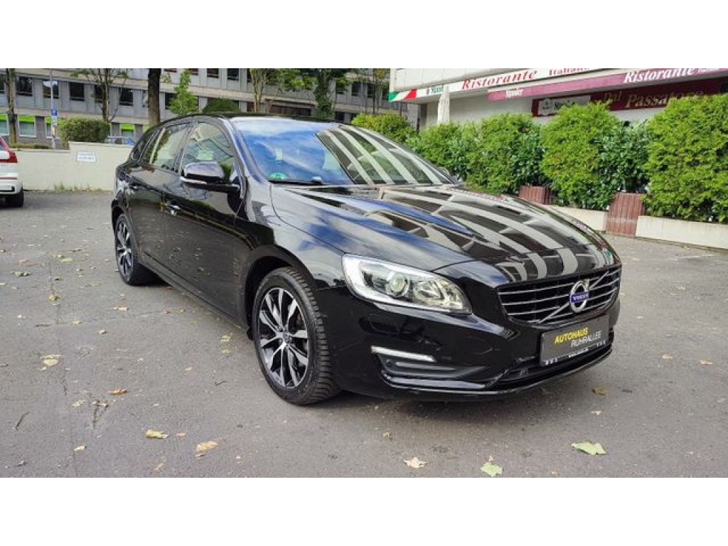 Volvo V60 bei Gebrauchtwagen.expert - Hauptabbildung Volvo V60 bei Gebrauchtwagen.expert - Hauptabbildung