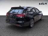 Kia Ceed bei Gebrauchtwagen.expert - Abbildung (5 / 9) Kia Ceed bei Gebrauchtwagen.expert - Abbildung (5 / 9)