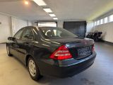 Mercedes-Benz C-Klasse bei Gebrauchtwagen.expert - Abbildung (8 / 15) Mercedes-Benz C-Klasse bei Gebrauchtwagen.expert - Abbildung (8 / 15)