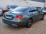 Mercedes-Benz E-Klasse bei Gebrauchtwagen.expert - Abbildung (3 / 14)