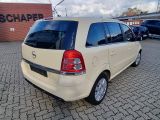 Opel Zafira bei Gebrauchtwagen.expert - Abbildung (6 / 10) Opel Zafira bei Gebrauchtwagen.expert - Abbildung (6 / 10)