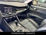 Alfa Romeo Giulia bei Gebrauchtwagen.expert - Abbildung (14 / 15)