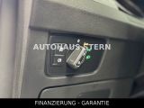 VW Passat bei Gebrauchtwagen.expert - Abbildung (11 / 15) VW Passat bei Gebrauchtwagen.expert - Abbildung (11 / 15)