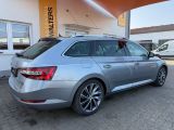 Skoda Superb bei Gebrauchtwagen.expert - Abbildung (7 / 15)