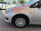 Opel Astra bei Gebrauchtwagen.expert - Abbildung (8 / 15) Opel Astra bei Gebrauchtwagen.expert - Abbildung (8 / 15)