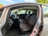 Opel Astra bei Gebrauchtwagen.expert - Abbildung (13 / 15) Opel Astra bei Gebrauchtwagen.expert - Abbildung (13 / 15)