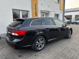 Toyota Avensis bei Gebrauchtwagen.expert - Abbildung (3 / 15)