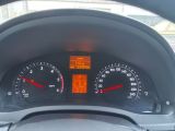 Toyota Avensis bei Gebrauchtwagen.expert - Abbildung (9 / 15)