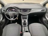 Opel Astra bei Gebrauchtwagen.expert - Abbildung (10 / 15)