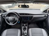 Toyota Auris bei Gebrauchtwagen.expert - Abbildung (12 / 15) Toyota Auris bei Gebrauchtwagen.expert - Abbildung (12 / 15)