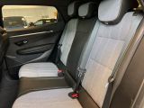 Renault Megane bei Gebrauchtwagen.expert - Abbildung (13 / 15) Renault Megane bei Gebrauchtwagen.expert - Abbildung (13 / 15)