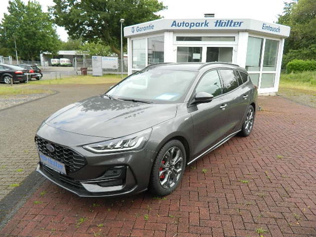 Ford Focus bei Gebrauchtwagen.expert - Hauptabbildung Ford Focus bei Gebrauchtwagen.expert - Hauptabbildung