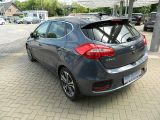 Kia Ceed bei Gebrauchtwagen.expert - Abbildung (2 / 12)