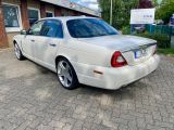 Jaguar XJ8 bei Gebrauchtwagen.expert - Abbildung (6 / 15)