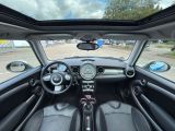 Mini Cooper S bei Gebrauchtwagen.expert - Abbildung (14 / 15)