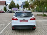 Ford Focus Turnier bei Gebrauchtwagen.expert - Abbildung (6 / 15)