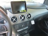 Mercedes-Benz B-Klasse bei Gebrauchtwagen.expert - Abbildung (12 / 14)