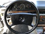 Mercedes-Benz 380 bei Gebrauchtwagen.expert - Abbildung (10 / 15)