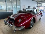 Jaguar XK bei Gebrauchtwagen.expert - Abbildung (7 / 10)