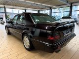Mercedes-Benz 500 bei Gebrauchtwagen.expert - Abbildung (7 / 10)