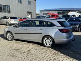 Opel Astra bei Gebrauchtwagen.expert - Abbildung (8 / 14)