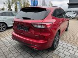 Ford Kuga bei Gebrauchtwagen.expert - Abbildung (12 / 15) Ford Kuga bei Gebrauchtwagen.expert - Abbildung (12 / 15)