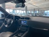 Jaguar F-Pace bei Gebrauchtwagen.expert - Abbildung (8 / 15)