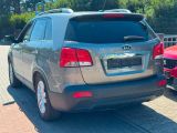 Kia Sorento bei Gebrauchtwagen.expert - Abbildung (6 / 15) Kia Sorento bei Gebrauchtwagen.expert - Abbildung (6 / 15)