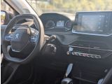 Peugeot 2008 bei Gebrauchtwagen.expert - Abbildung (13 / 15) Peugeot 2008 bei Gebrauchtwagen.expert - Abbildung (13 / 15)
