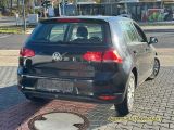VW Golf VII bei Gebrauchtwagen.expert - Abbildung (3 / 15)