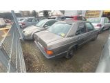 Mercedes-Benz 190 bei Gebrauchtwagen.expert - Abbildung (3 / 9)