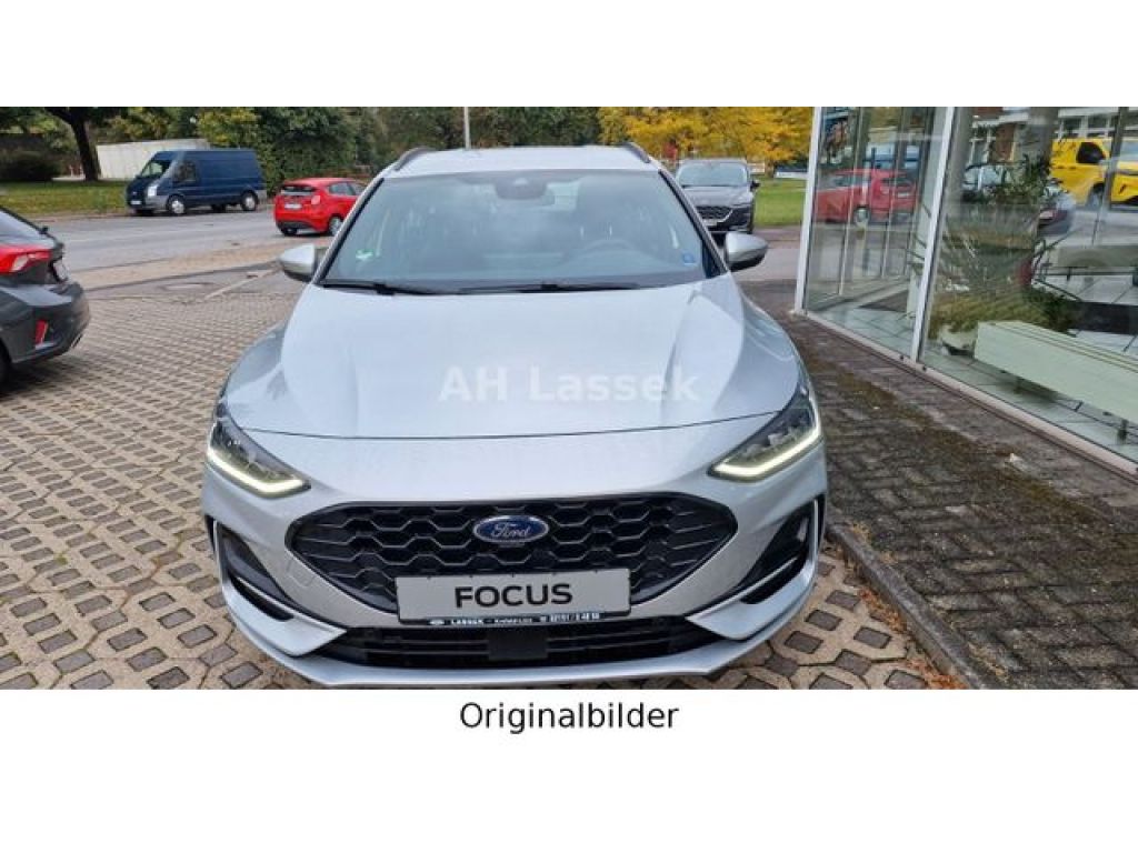 Ford Focus Turnier bei Gebrauchtwagen.expert - Hauptabbildung Ford Focus Turnier bei Gebrauchtwagen.expert - Hauptabbildung