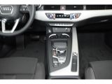 Audi A4 bei Gebrauchtwagen.expert - Abbildung (11 / 15)