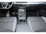 VW Golf VIII bei Gebrauchtwagen.expert - Abbildung (10 / 15)