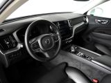 Volvo XC60 bei Gebrauchtwagen.expert - Abbildung (11 / 15)